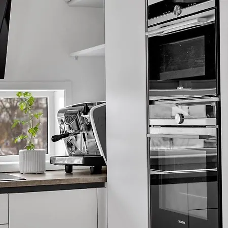 Kais & Cinema House & Modern شقة ترومسو