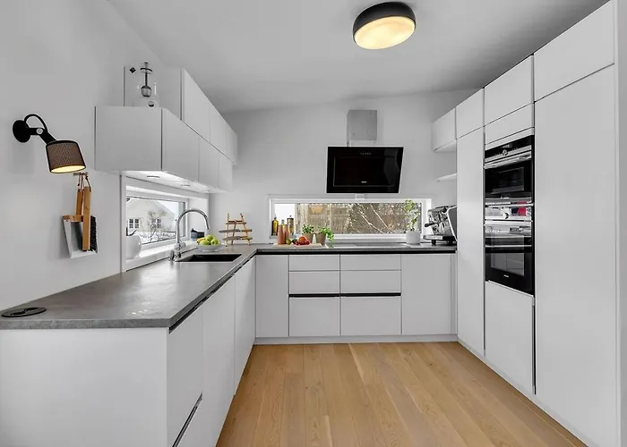 Kais & Cinema House & Modern Appartement *