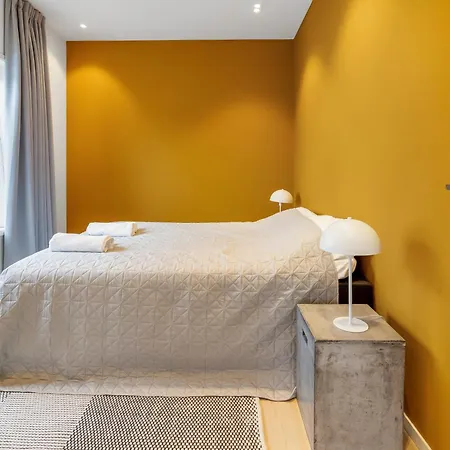 Kais & Cinema House & Modern *